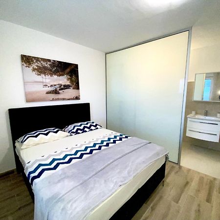 Villa Kutija Sveti Filip i Jakov Extérieur photo
