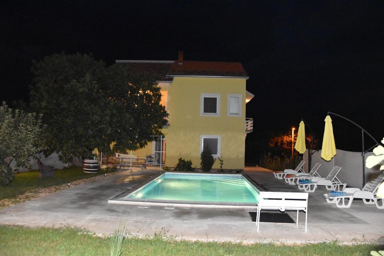 Villa Kutija Sveti Filip i Jakov Extérieur photo