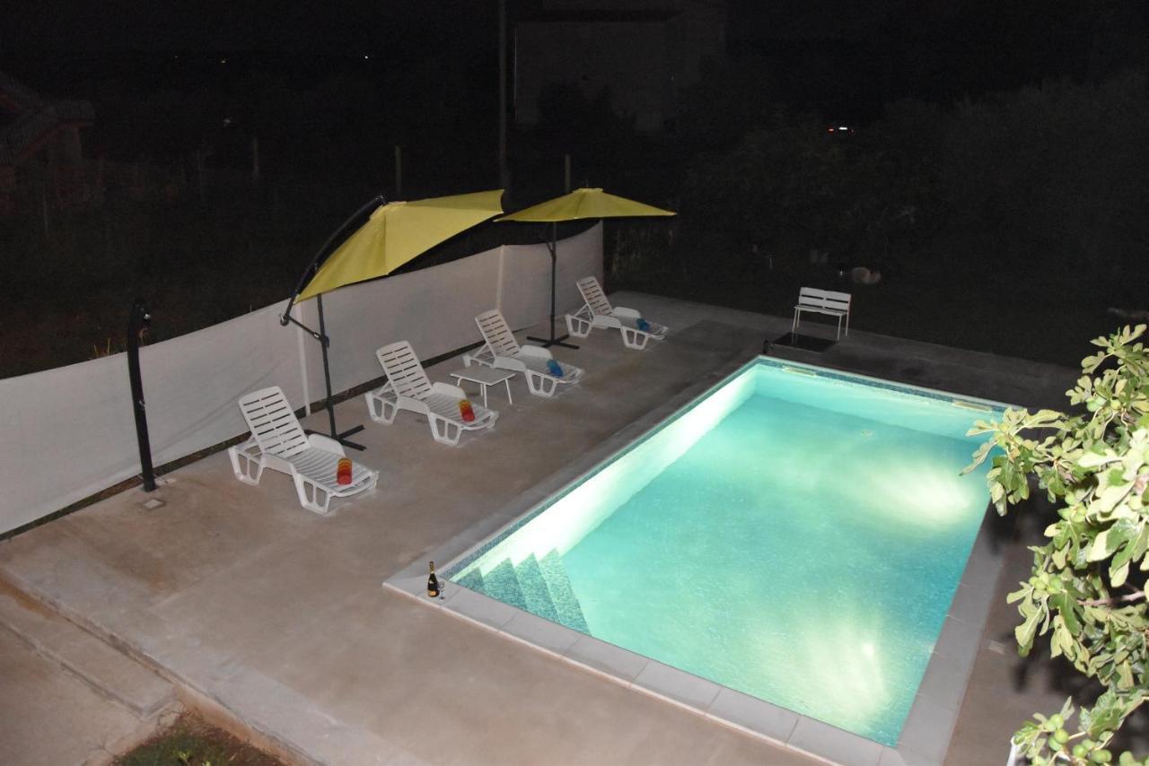 Villa Kutija Sveti Filip i Jakov Extérieur photo